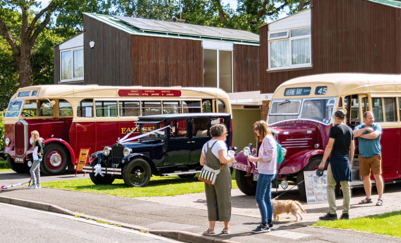 Cranleigh Welcomes Classic Cars