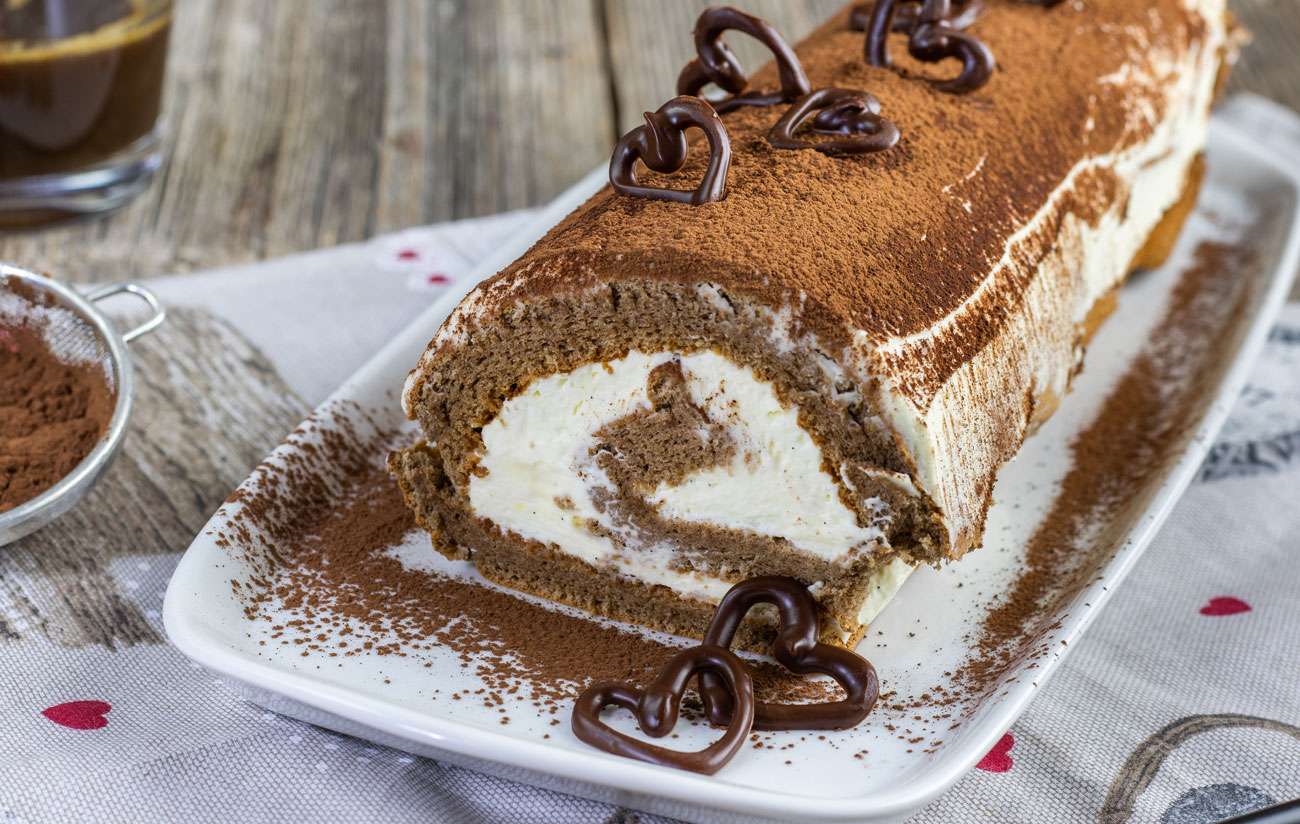 Tiramisu Meringue Roulade